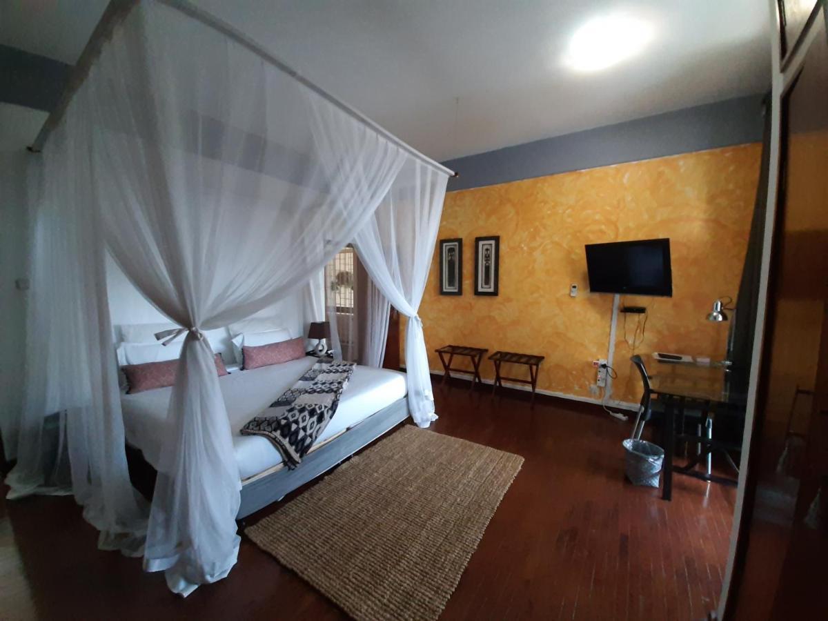 Figtree Guesthouse マプト エクステリア 写真